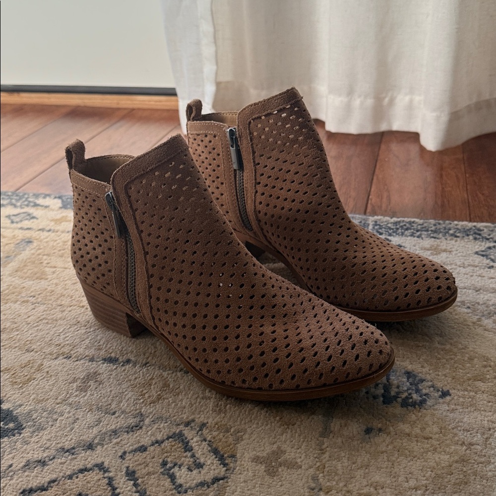 Lucky Brand Ankle Booties
